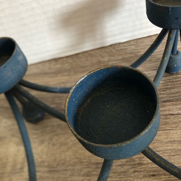 Vtg Blue Metal Tealight Candle Holder - Picture 7 of 13